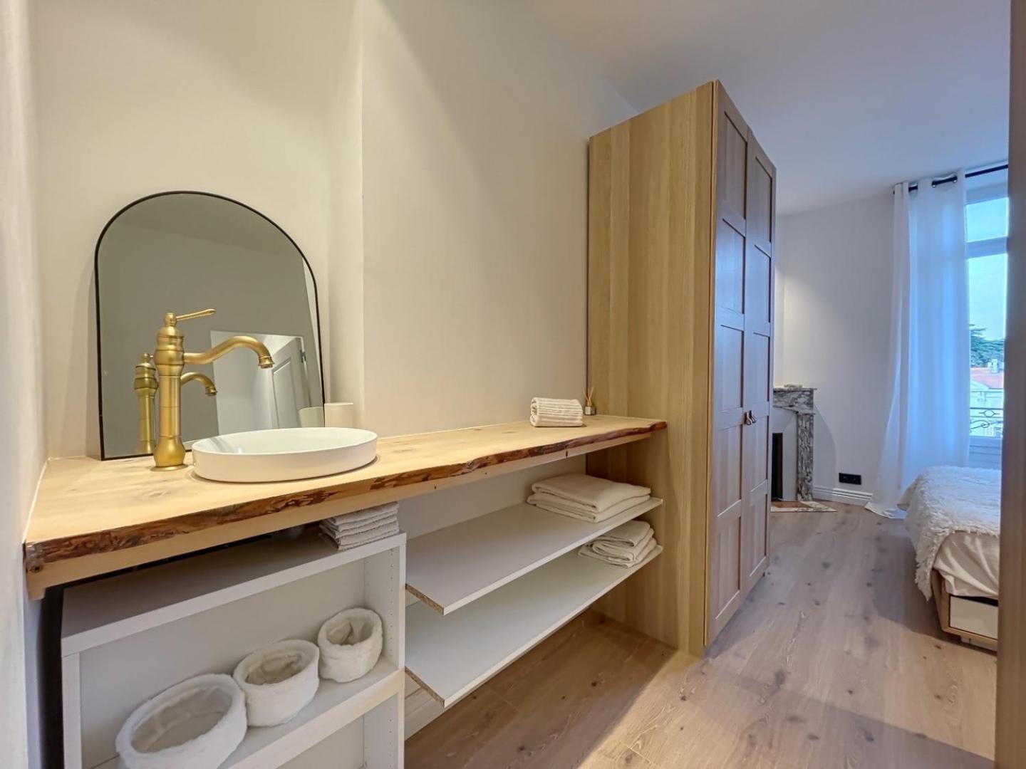 Apartment Exceptional In -